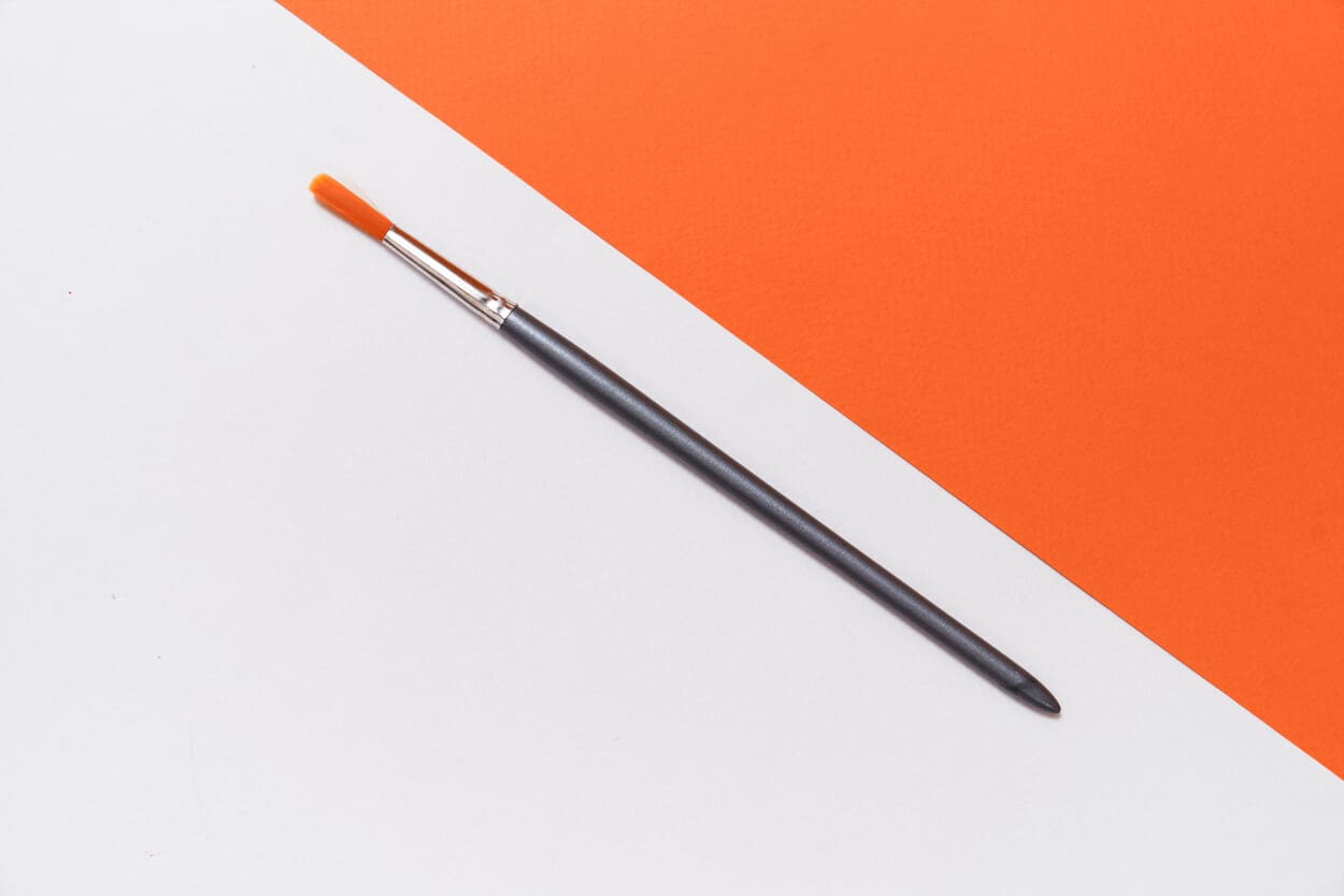 Синтетика круглая окрашеная ручка