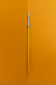 Щетина круглая окрашеная ручка