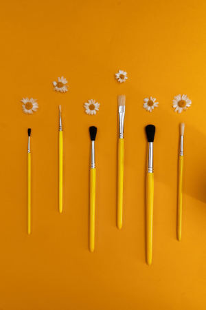 Щетина круглая окрашеная ручка