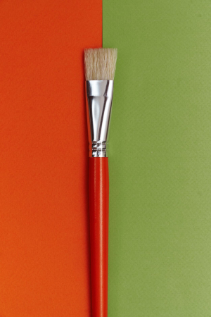 Щетина плоская окрашеная ручка