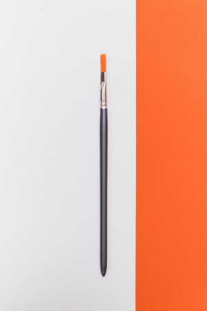 Синтетика плоская окрашеная ручка