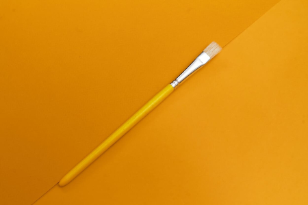 Щетина плоская окрашеная ручка